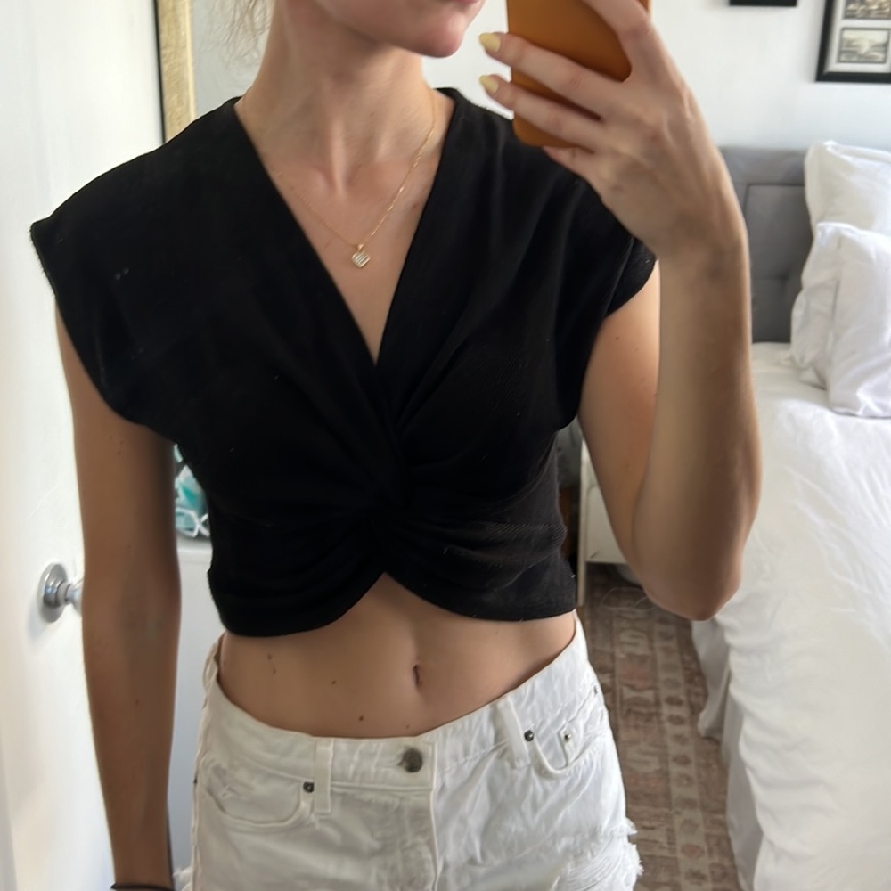 Zara Cropped Top - Picture 2 of 6